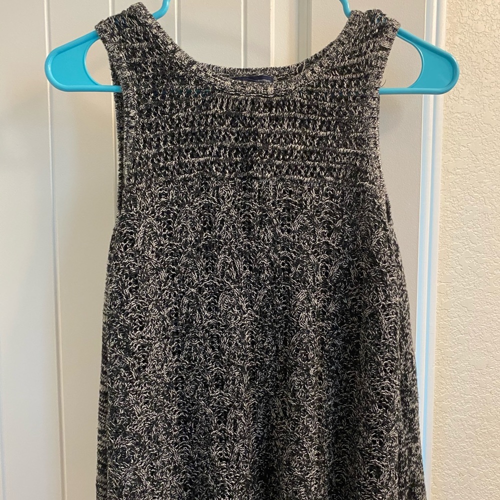 AEO Top